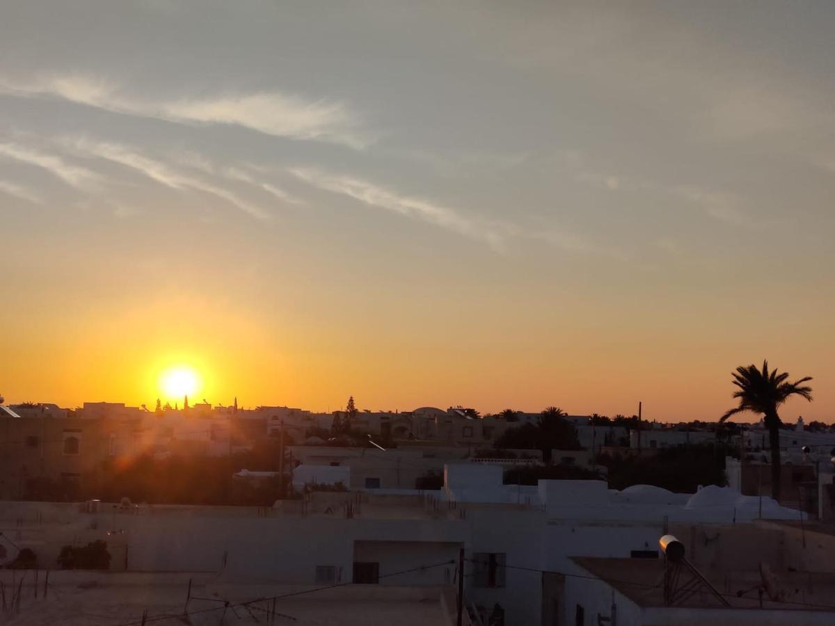 Dar Janis Djerba دار يانيس جربة Appartement Houmt Souk  Buitenkant foto